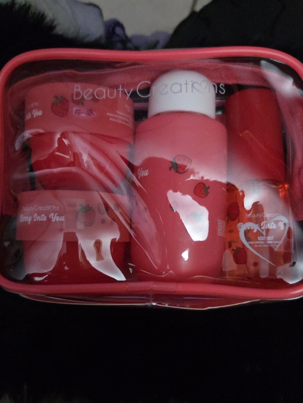Beauty Creations Red Strawberry Bath & Body Set NWOT